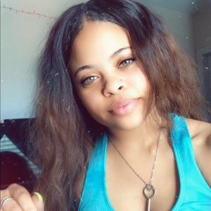 Meet your Posher, Sierra